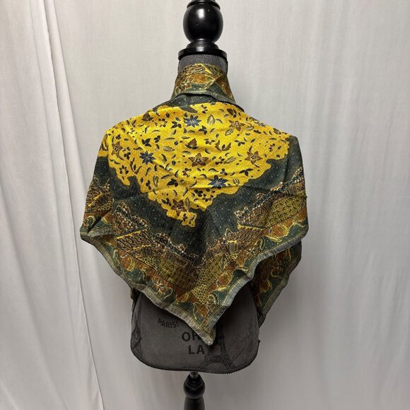 Triangle Scarf Green Yellow Batik-Inspired Print Lightweight Silky Vintage - Picture 1 of 7